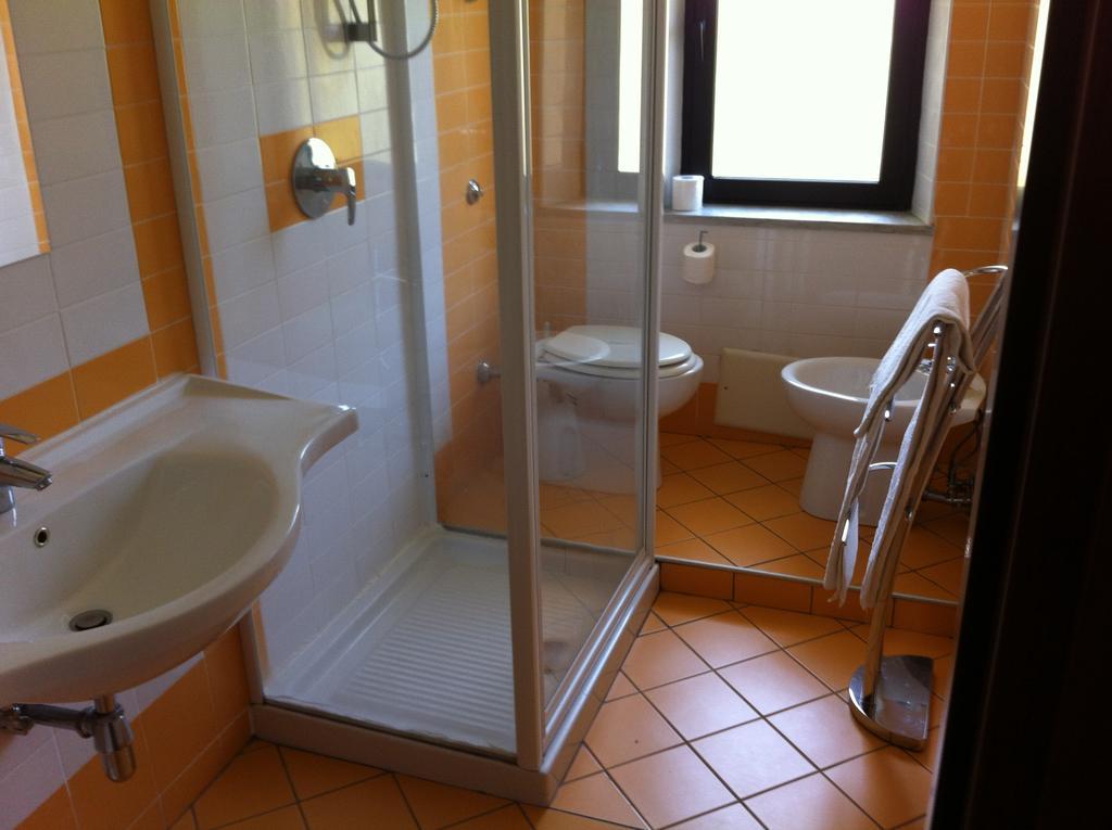 Hotel 106 Sellia Marina Kamer foto