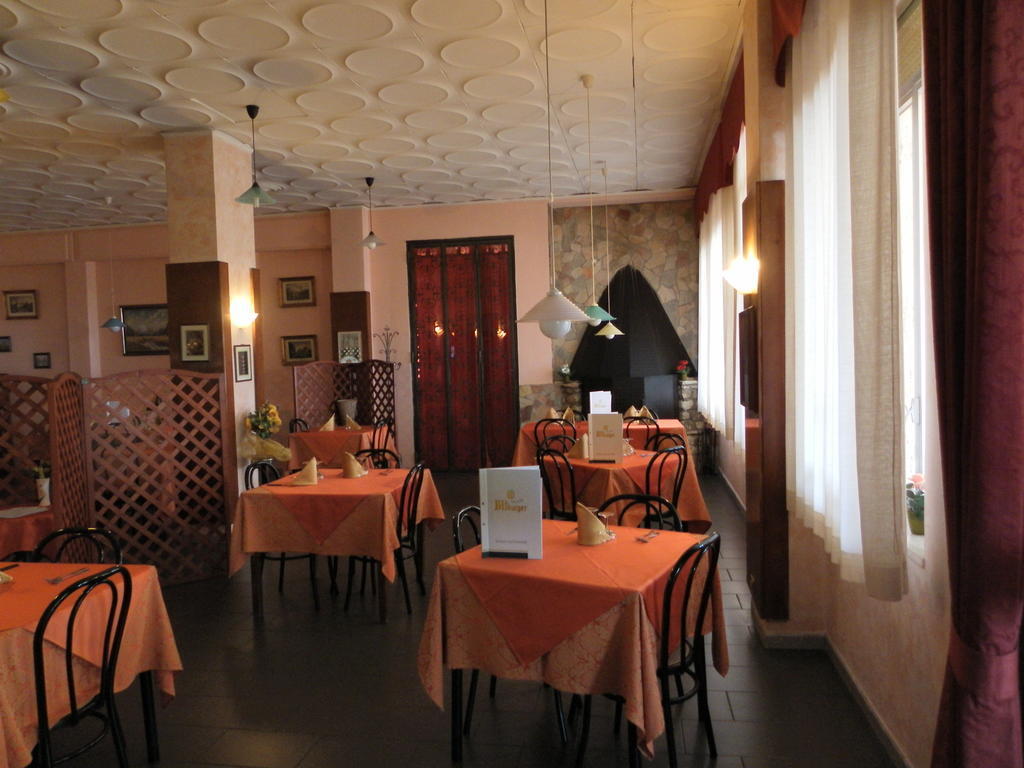 Hotel 106 Sellia Marina Buitenkant foto